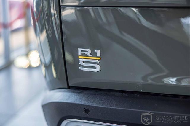 Photo of 2023 Forest Green Rivian R1S