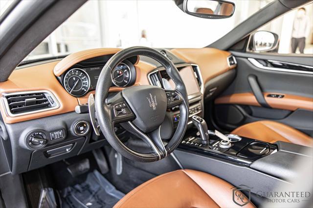 Photo of 2022 BLUE Maserati Ghibli
