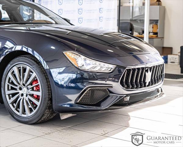 Photo of 2022 BLUE Maserati Ghibli