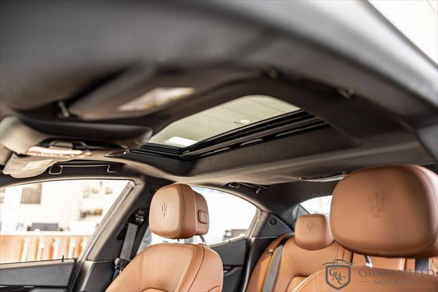 Photo of 2022 BLUE Maserati Ghibli