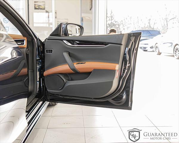 Photo of 2022 BLUE Maserati Ghibli