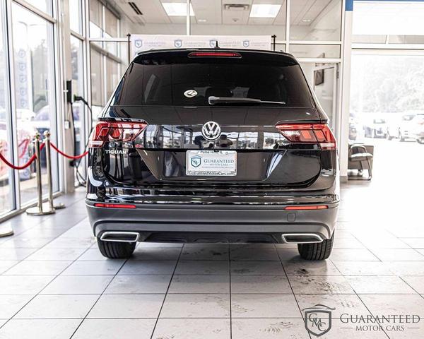 Photo of 2021 Deep Black Pearl Volkswagen Tiguan
