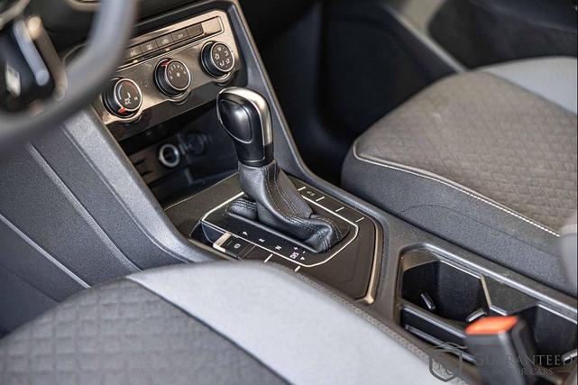 Photo of 2021 Deep Black Pearl Volkswagen Tiguan