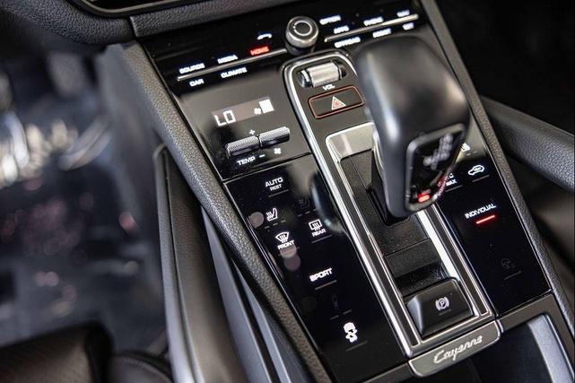 Photo of 2022 Black Porsche Cayenne