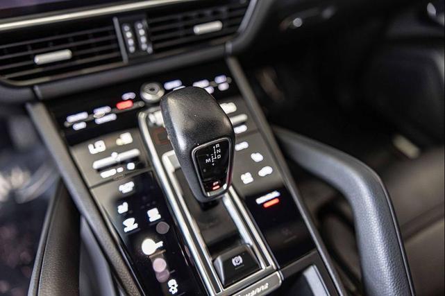 Photo of 2022 Black Porsche Cayenne
