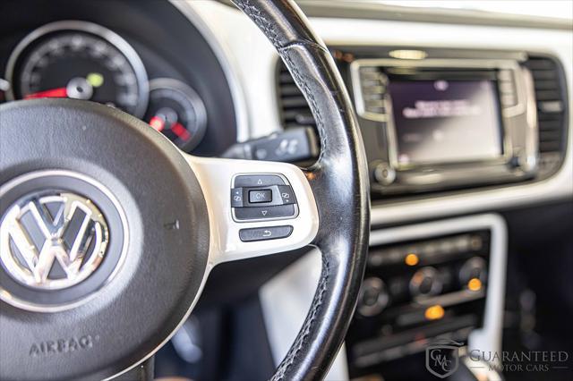 Photo of 2018 Pure White Volkswagen Beetle