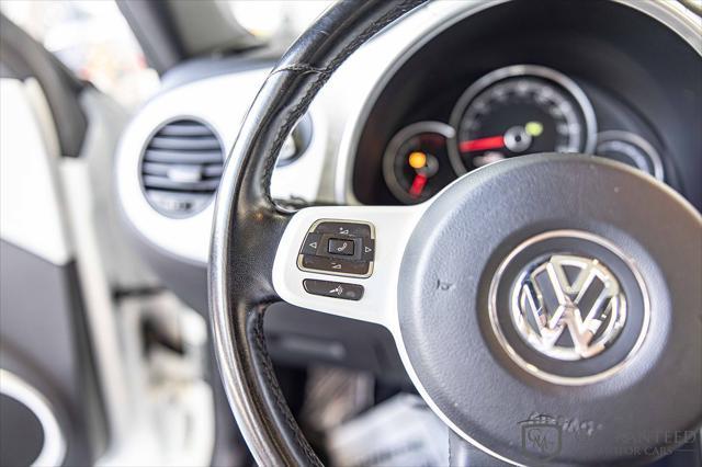 Photo of 2018 Pure White Volkswagen Beetle
