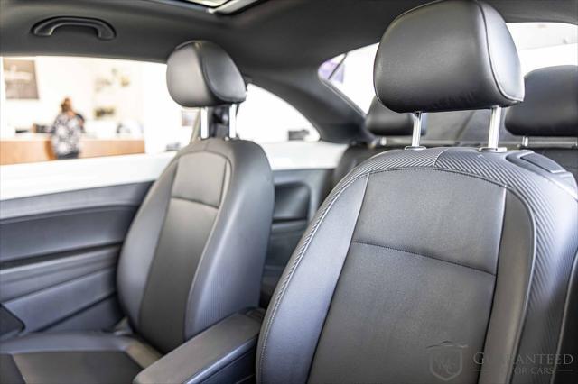 Photo of 2018 Pure White Volkswagen Beetle
