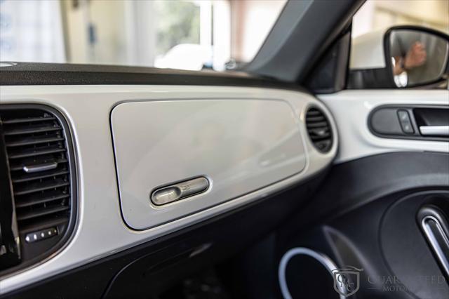 Photo of 2018 Pure White Volkswagen Beetle