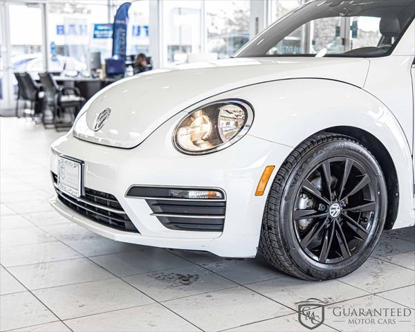 Photo of 2018 Pure White Volkswagen Beetle