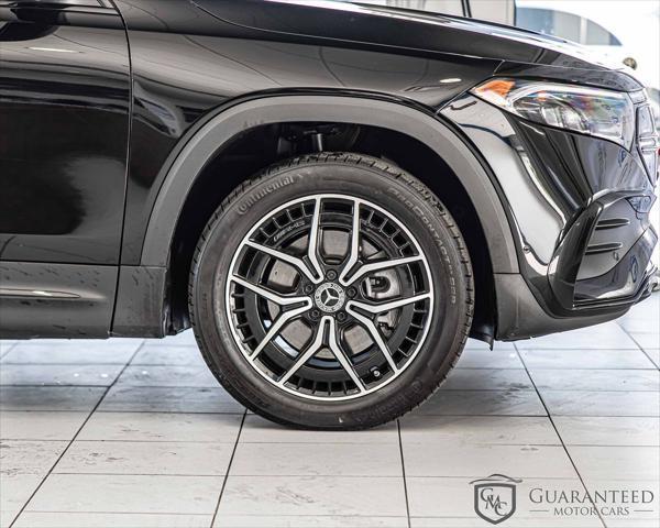Photo of 2023 Night Black Mercedes-Benz EQB 300