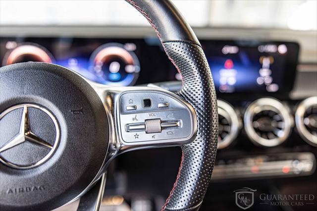 Photo of 2023 Night Black Mercedes-Benz EQB 300