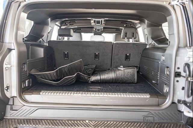 Photo of 2025 Meteorite Metallic (Grey) GMC HUMMER EV SUV