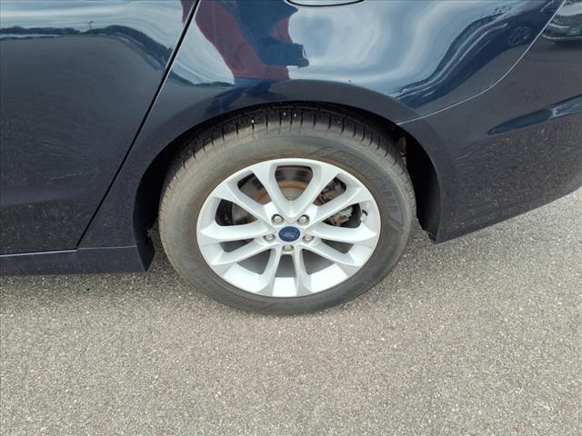 Photo of 2020 Blue Ford Fusion