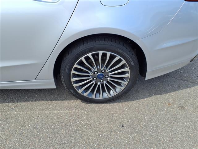 Photo of 2017 Silver Ford Fusion
