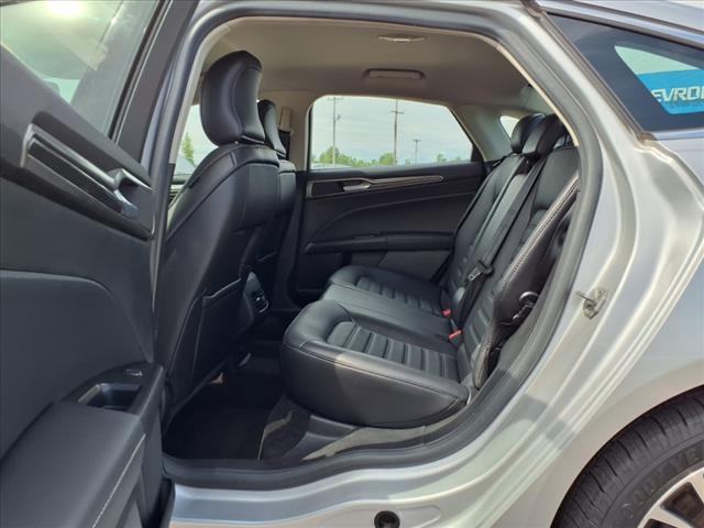 Photo of 2017 Silver Ford Fusion