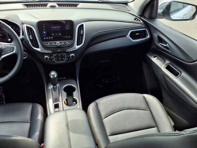 Photo of 2019 Summit White Chevrolet Equinox