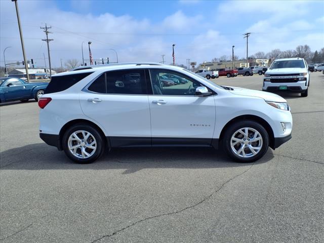 Photo of 2019 Summit White Chevrolet Equinox