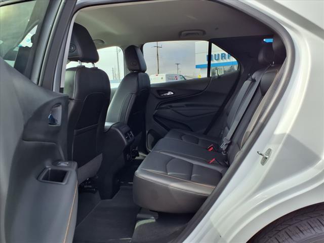 Photo of 2019 Summit White Chevrolet Equinox