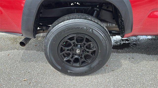 Photo of 2022 Barcelona Red Metallic Toyota Tacoma