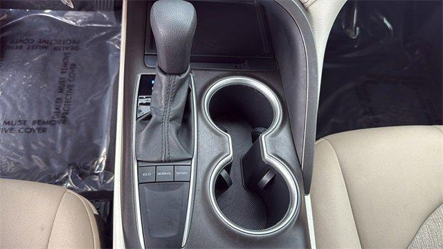 Photo of 2022 White Toyota Camry