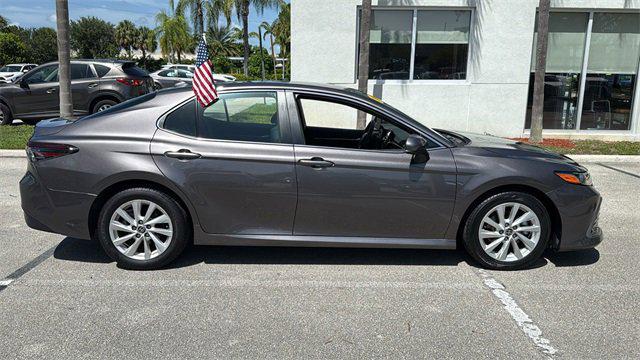 Photo of 2023 Gray Toyota Camry