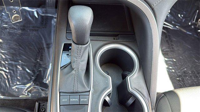 Photo of 2023 Gray Toyota Camry