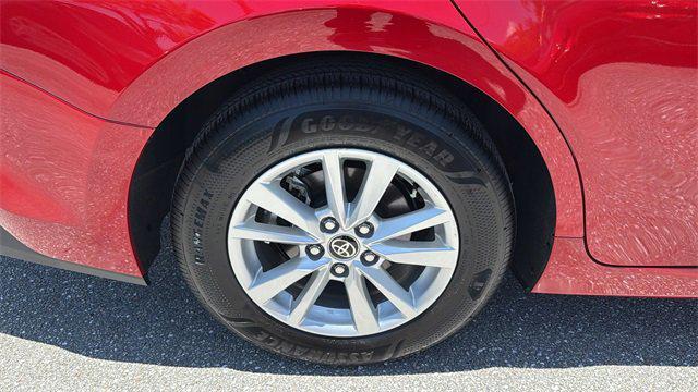 Photo of 2025 Supersonic Red Toyota Camry