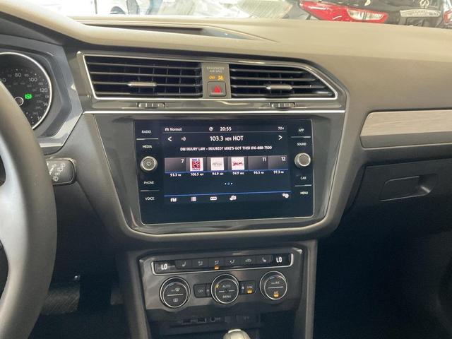 Photo of 2020 Platinum Gray Metallic Volkswagen Tiguan