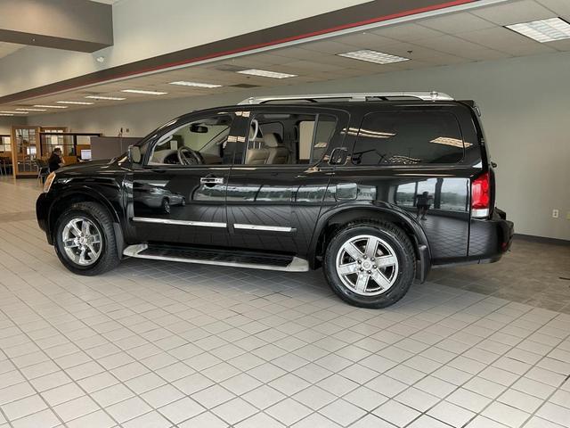 Photo of 2014 Galaxy Black Nissan Armada