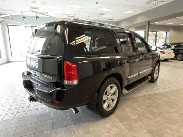 Photo of 2014 Galaxy Black Nissan Armada