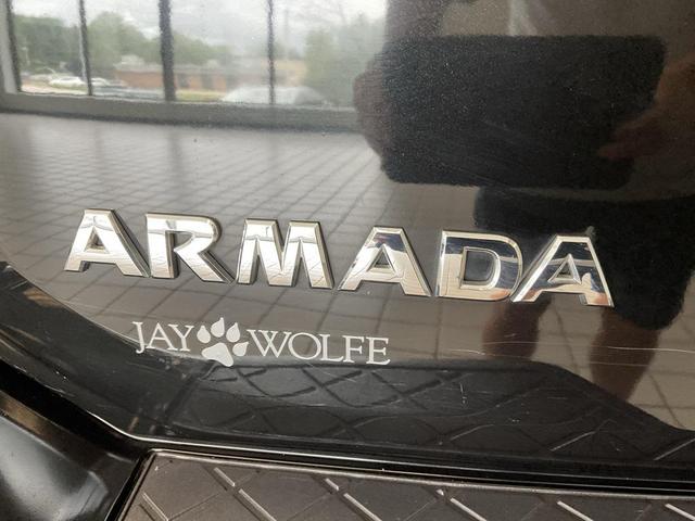 Photo of 2014 Galaxy Black Nissan Armada