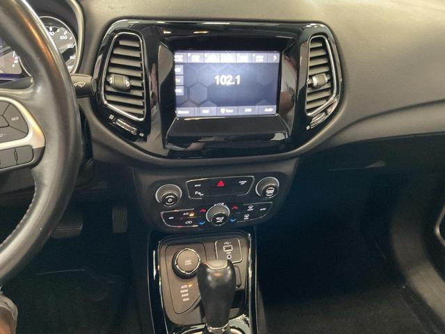 Photo of 2020 White Clearcoat Jeep Compass
