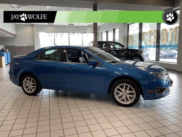 Photo of 2012 Blue Flame Ford Fusion