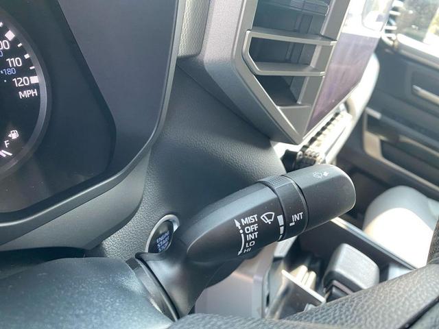 Photo of 2022 Midnight Black Metallic Toyota Tundra