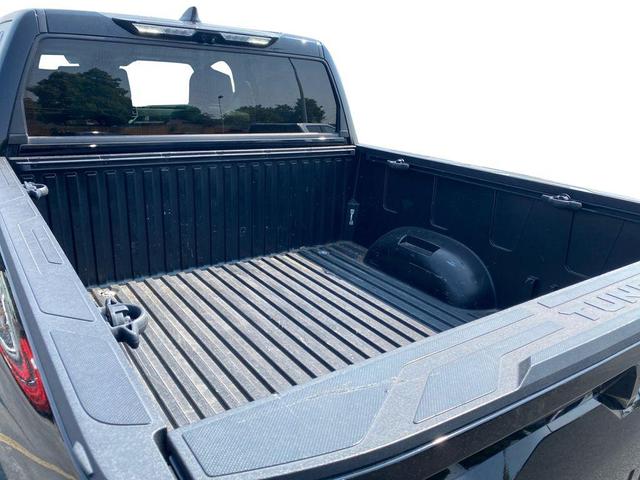 Photo of 2022 Midnight Black Metallic Toyota Tundra