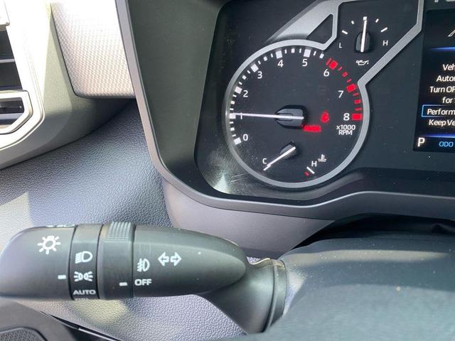 Photo of 2022 Midnight Black Metallic Toyota Tundra
