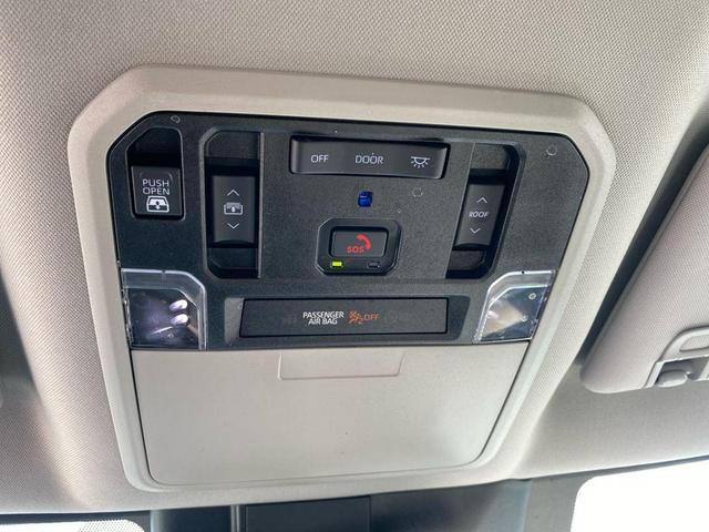 Photo of 2022 Midnight Black Metallic Toyota Tundra