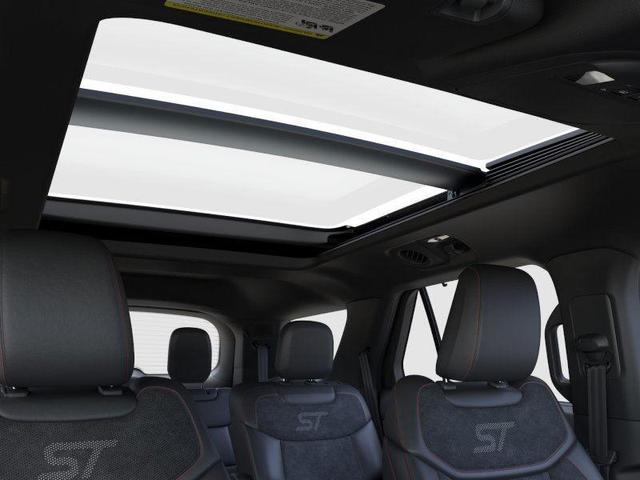 Photo of 2025 Vapor Blue Metallic Ford Explorer