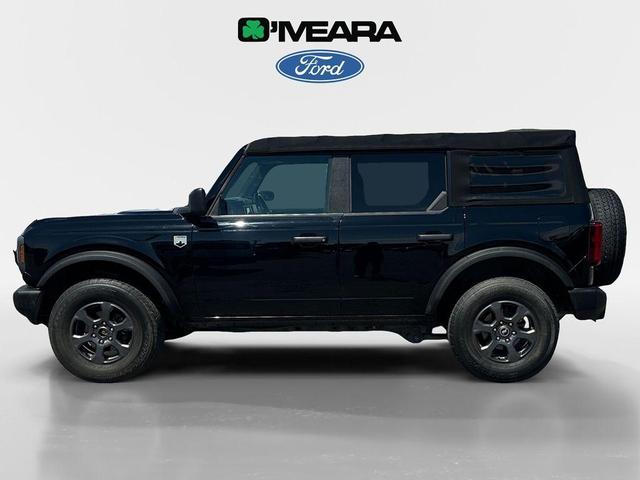 Photo of 2021 Shadow Black Ford Bronco
