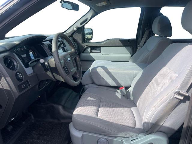Photo of 2013 Tuxedo Black Metallic Ford F-150