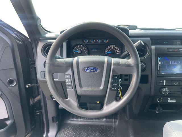 Photo of 2013 Tuxedo Black Metallic Ford F-150
