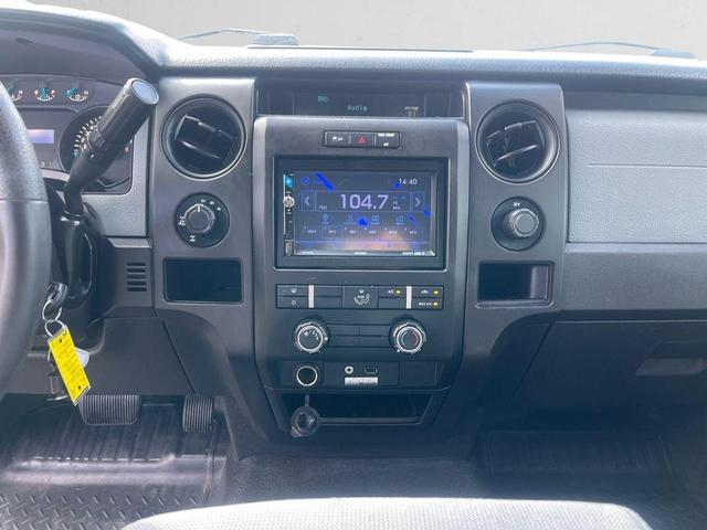 Photo of 2013 Tuxedo Black Metallic Ford F-150
