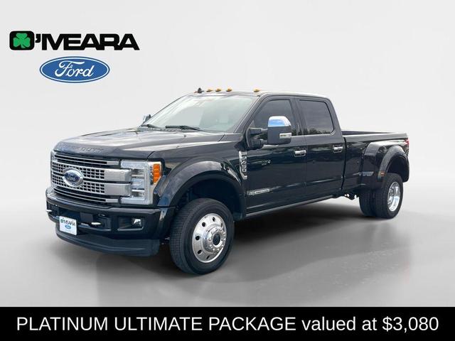 Photo of 2019 Agate Black Metallic Ford F-450