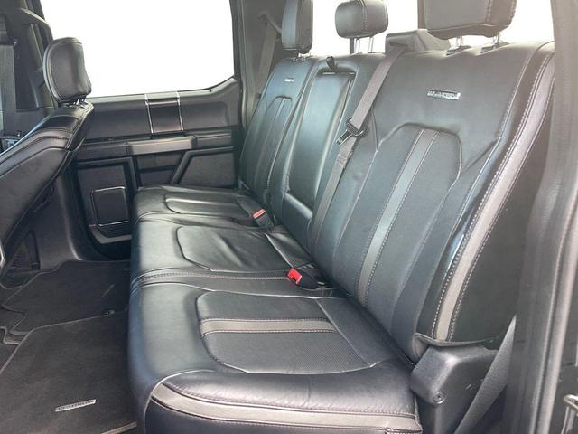 Photo of 2019 Agate Black Metallic Ford F-450