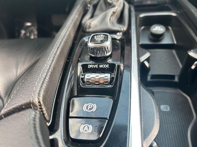 Photo of 2020 Osmium Gray Metallic Volvo XC90