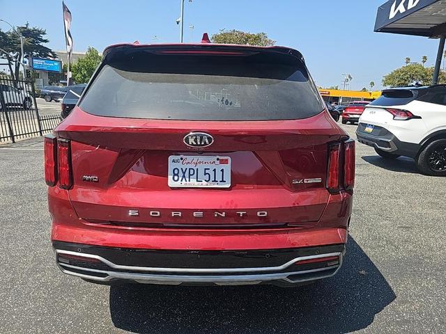 Photo of 2021 Passion Red Tintcoat Kia Sorento