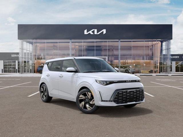 Photo of 2025 Snow White Pearl Kia Soul