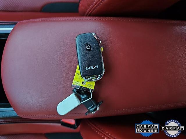 Photo of 2023 Wolf Gray Kia K5