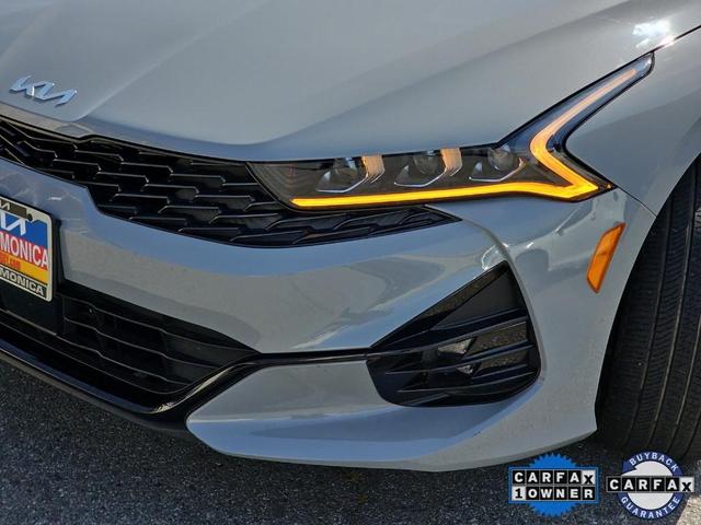 Photo of 2023 Wolf Gray Kia K5